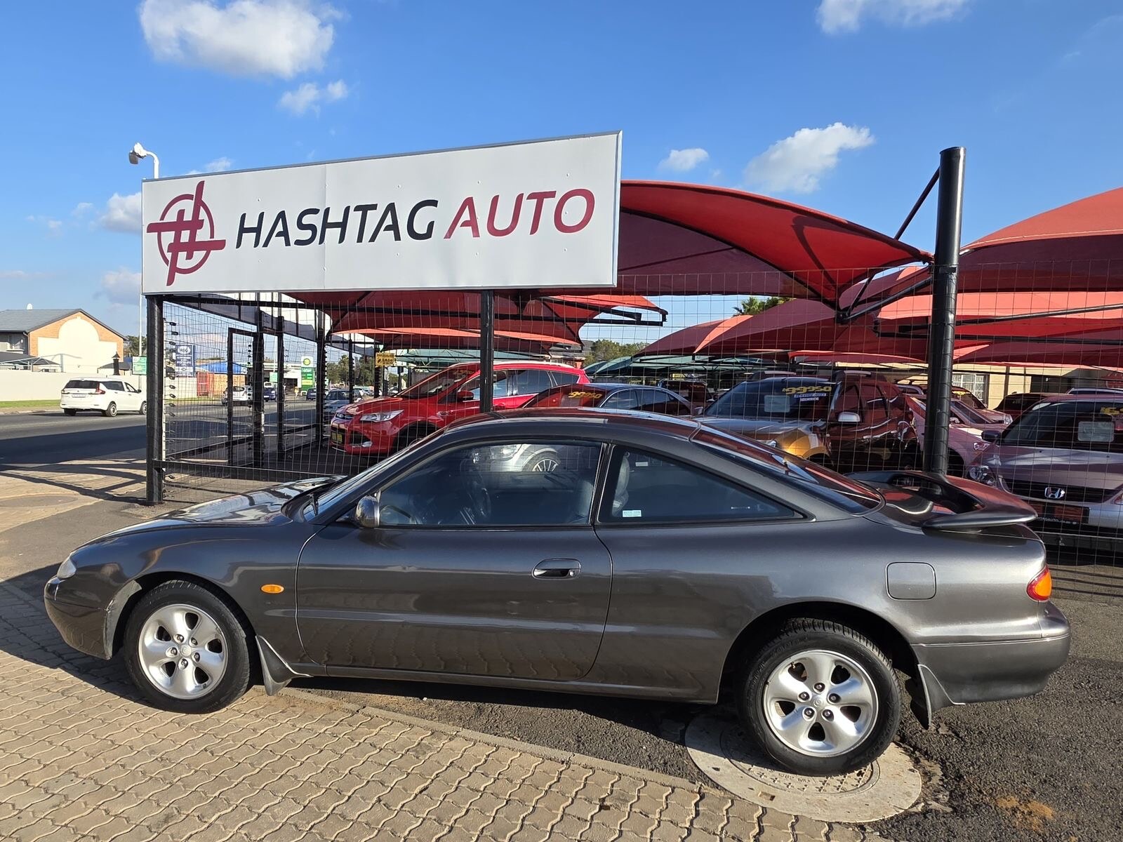 1994 Mazda MX-6 2.5 V6  thumbnail