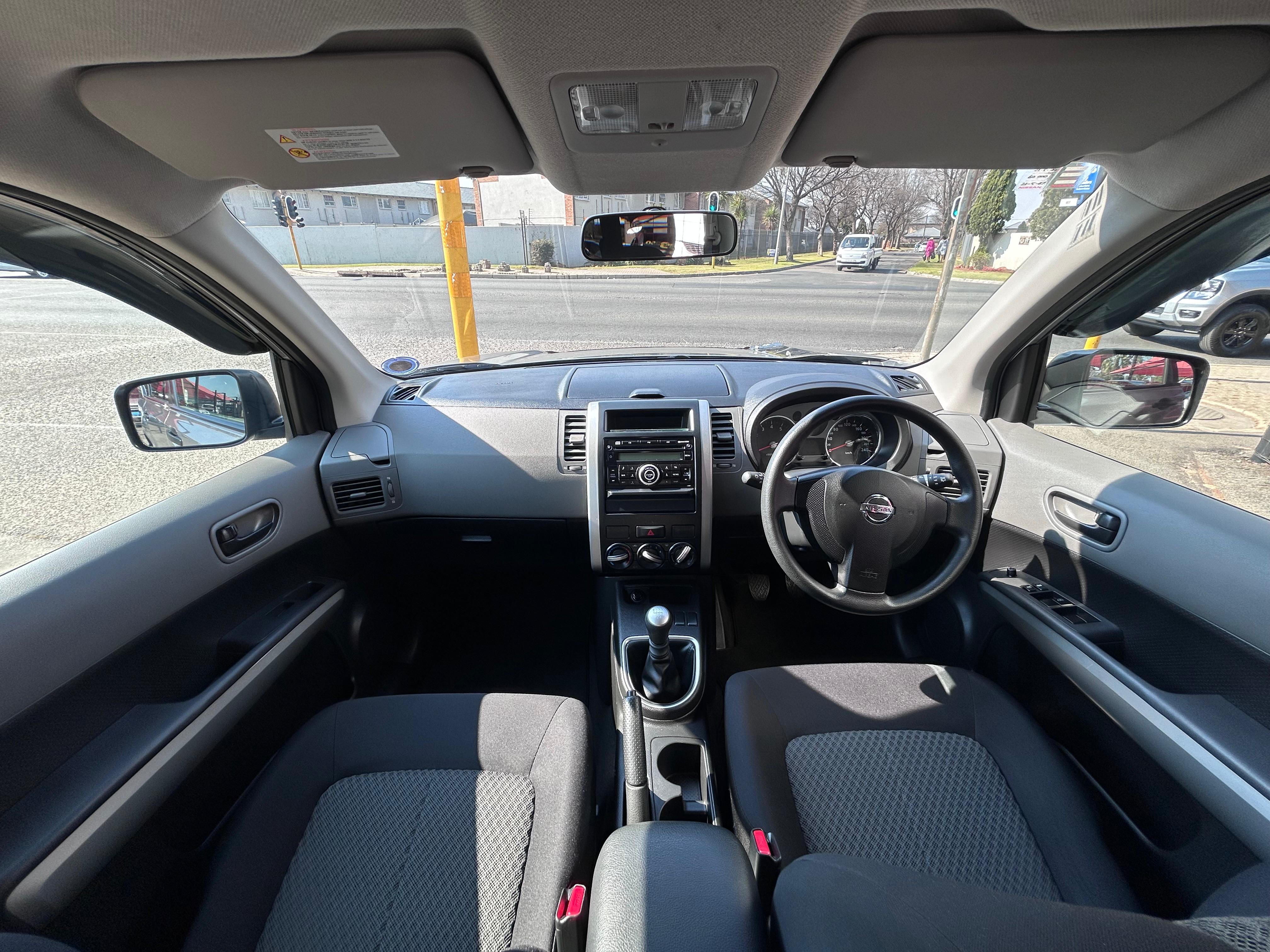 2008 Nissan X Trail 2.0 XE 4X2 thumbnail