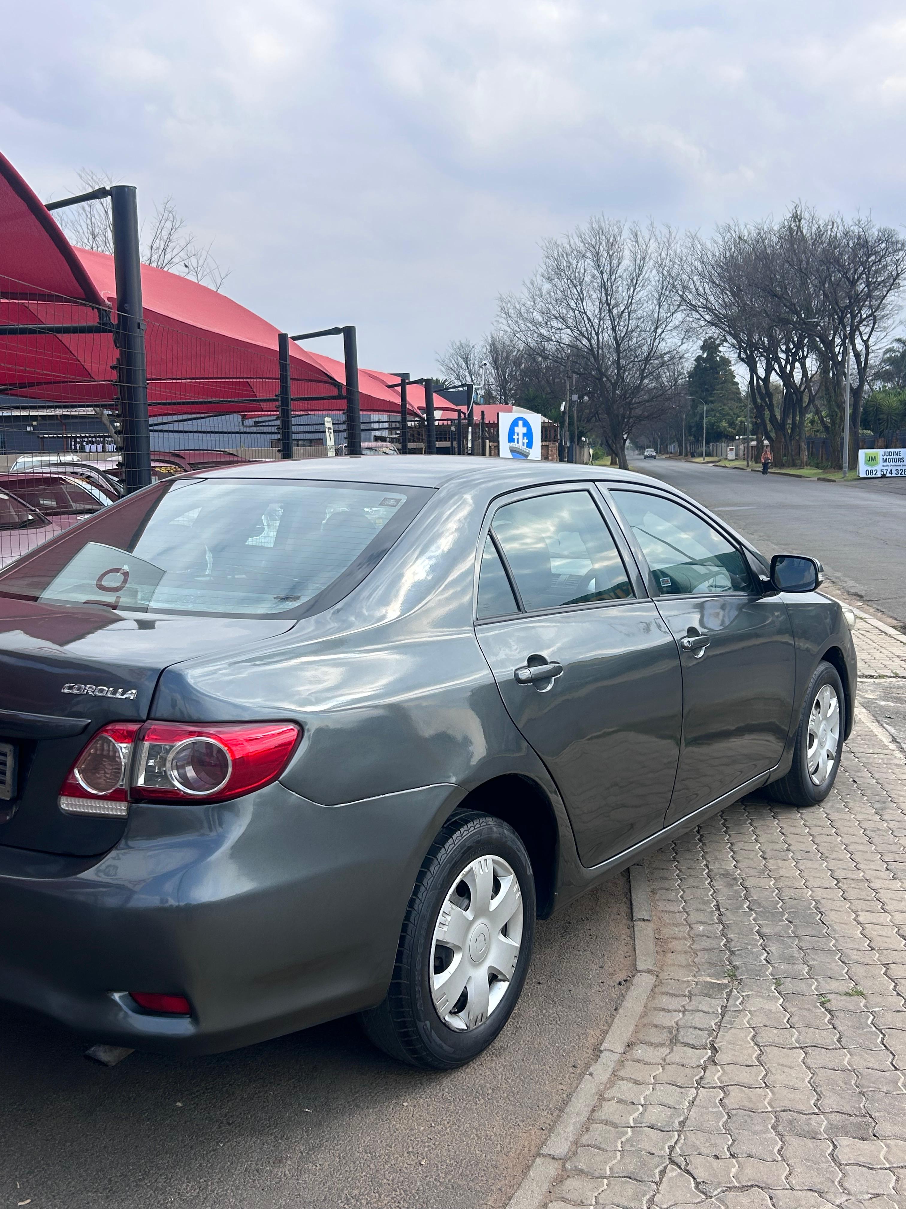 2011 Toyota Corolla 1.6 Professional  thumbnail