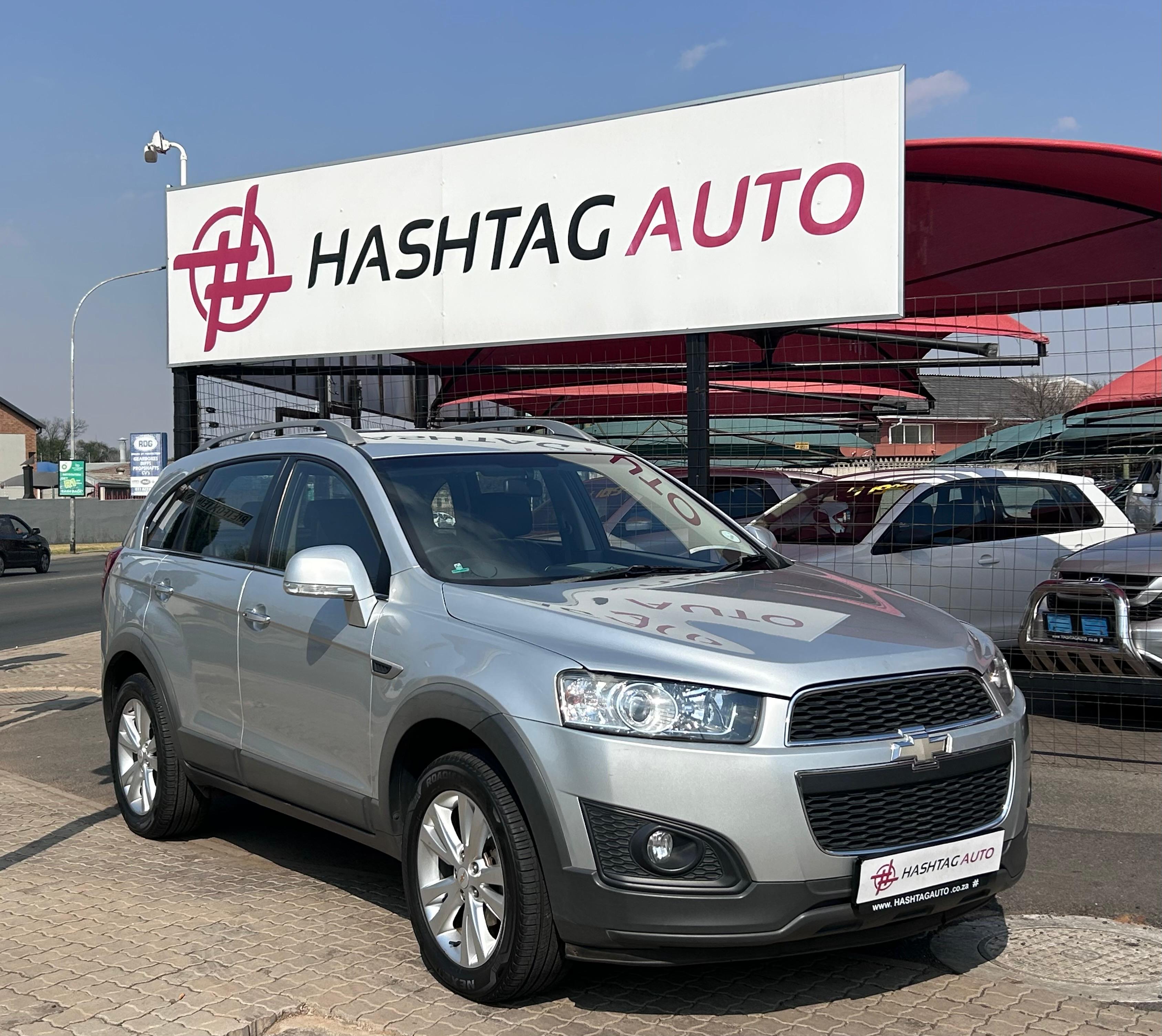 2014 Chevrolet Captiva 2.2 LT A/T 7 Seater  thumbnail