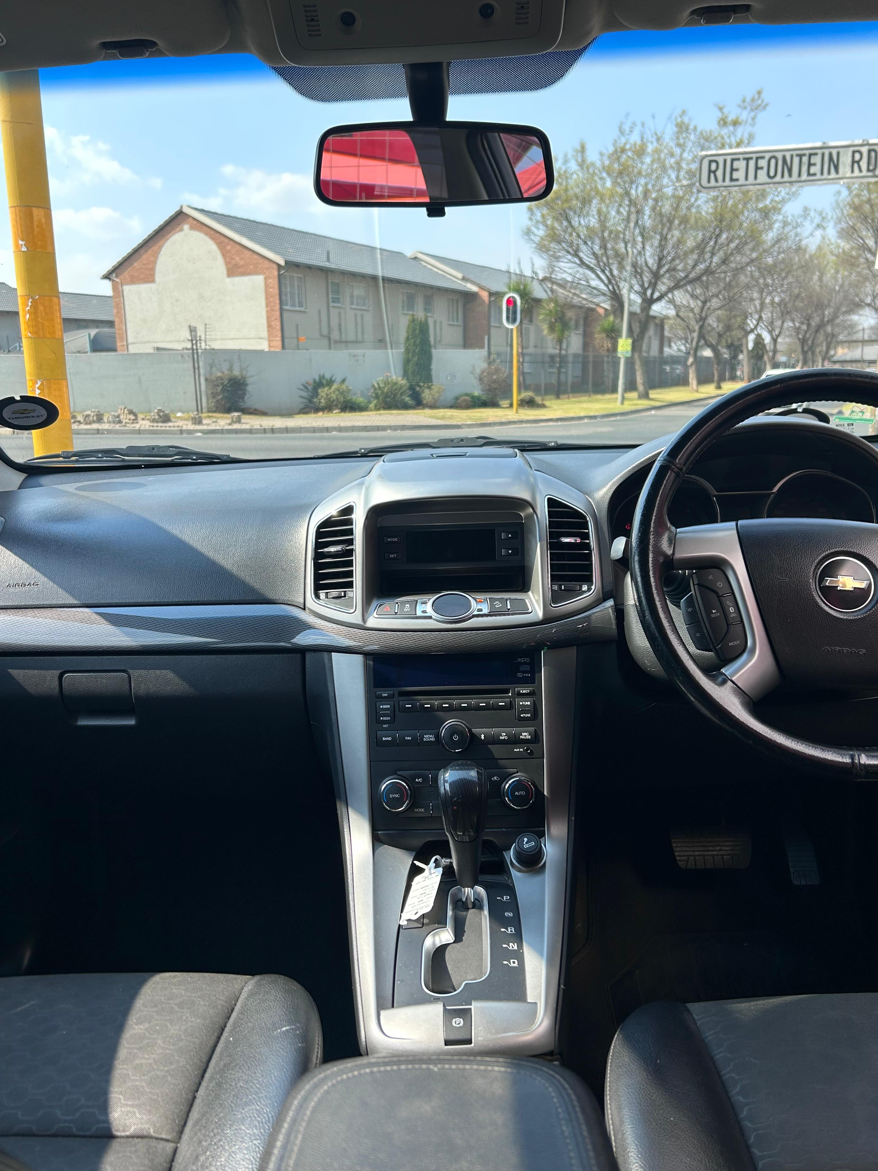 2014 Chevrolet Captiva 2.2 LT A/T 7 Seater  thumbnail