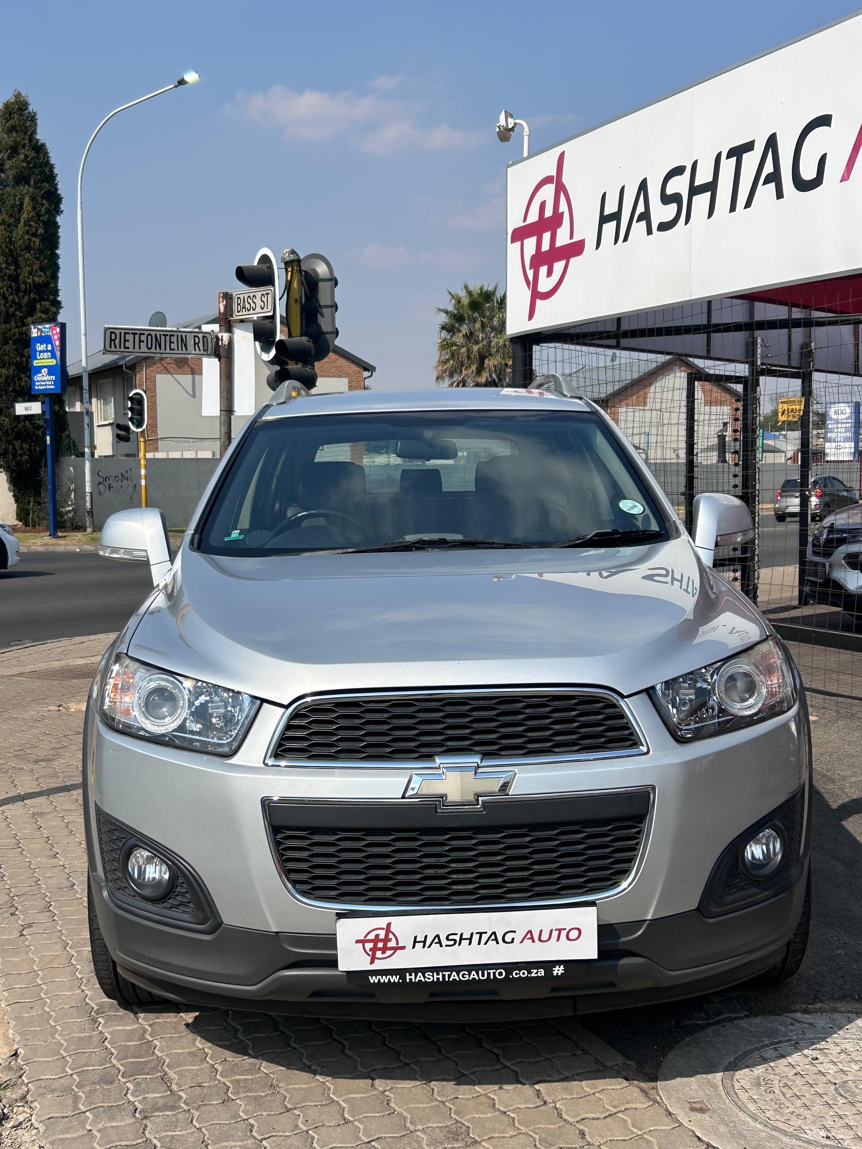 2014 Chevrolet Captiva 2.2 LT A/T 7 Seater  thumbnail
