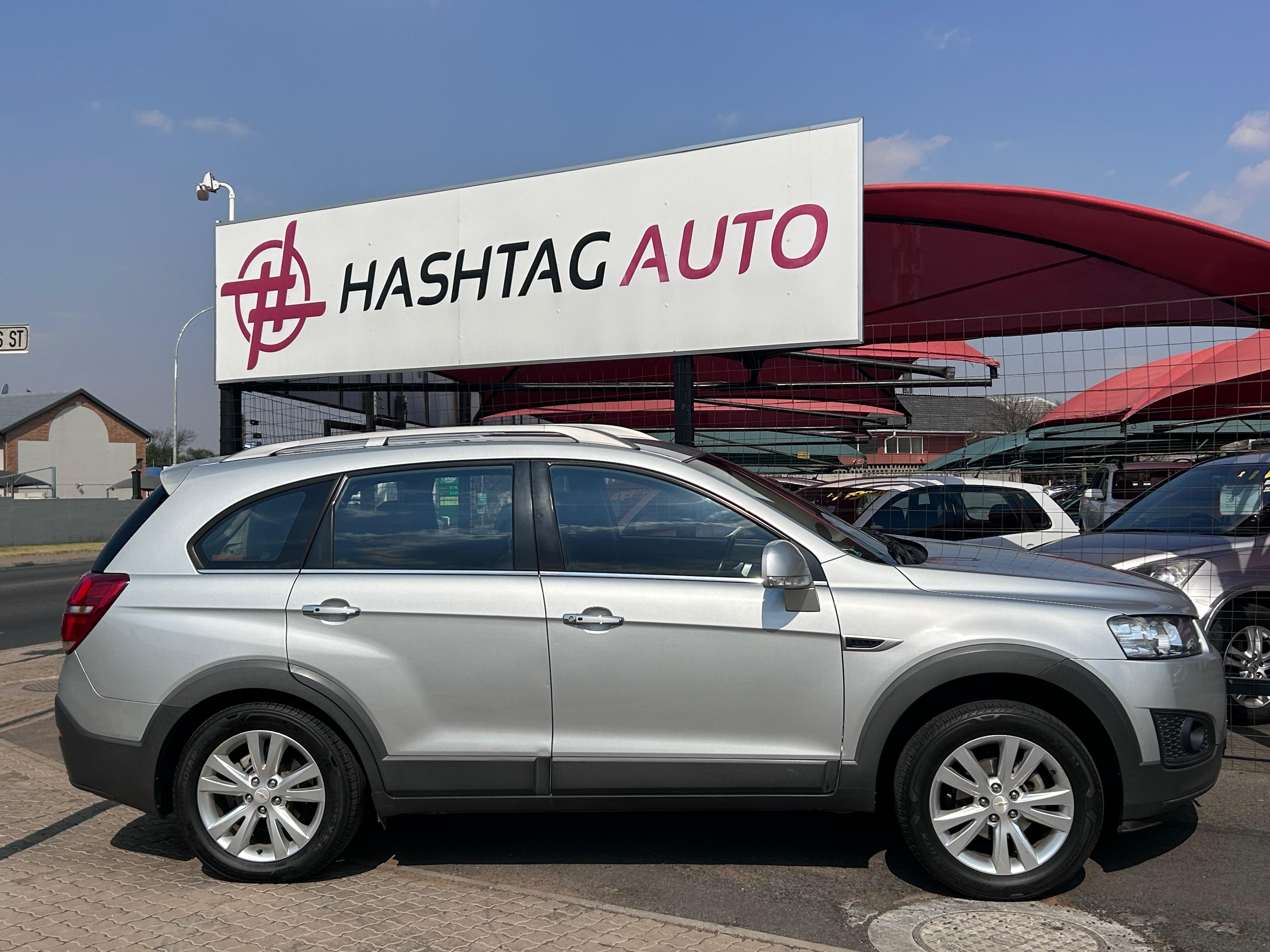 2014 Chevrolet Captiva 2.2 LT A/T 7 Seater  thumbnail
