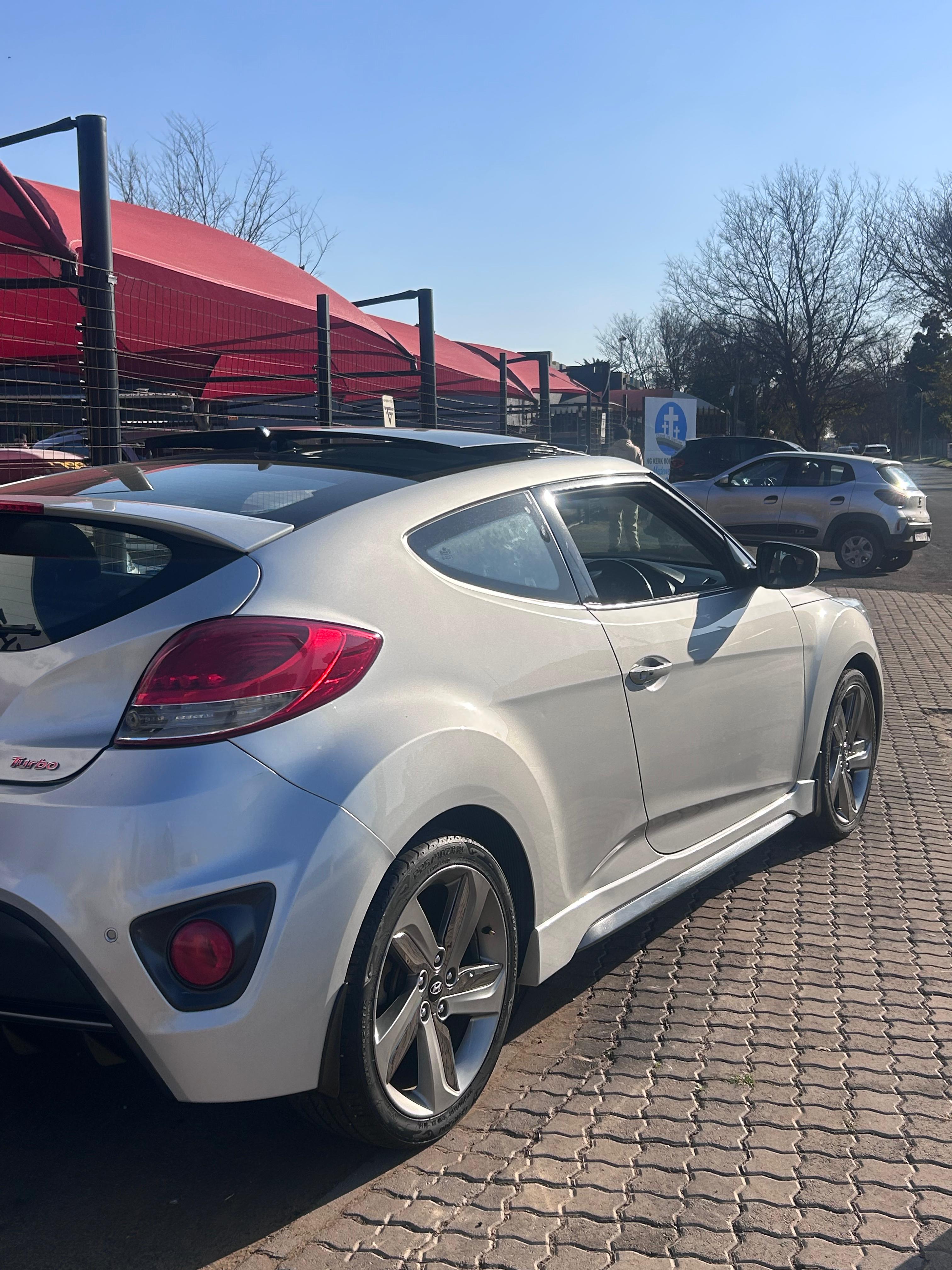 2015 Hyundai Veloster 1.6 GDI T  thumbnail