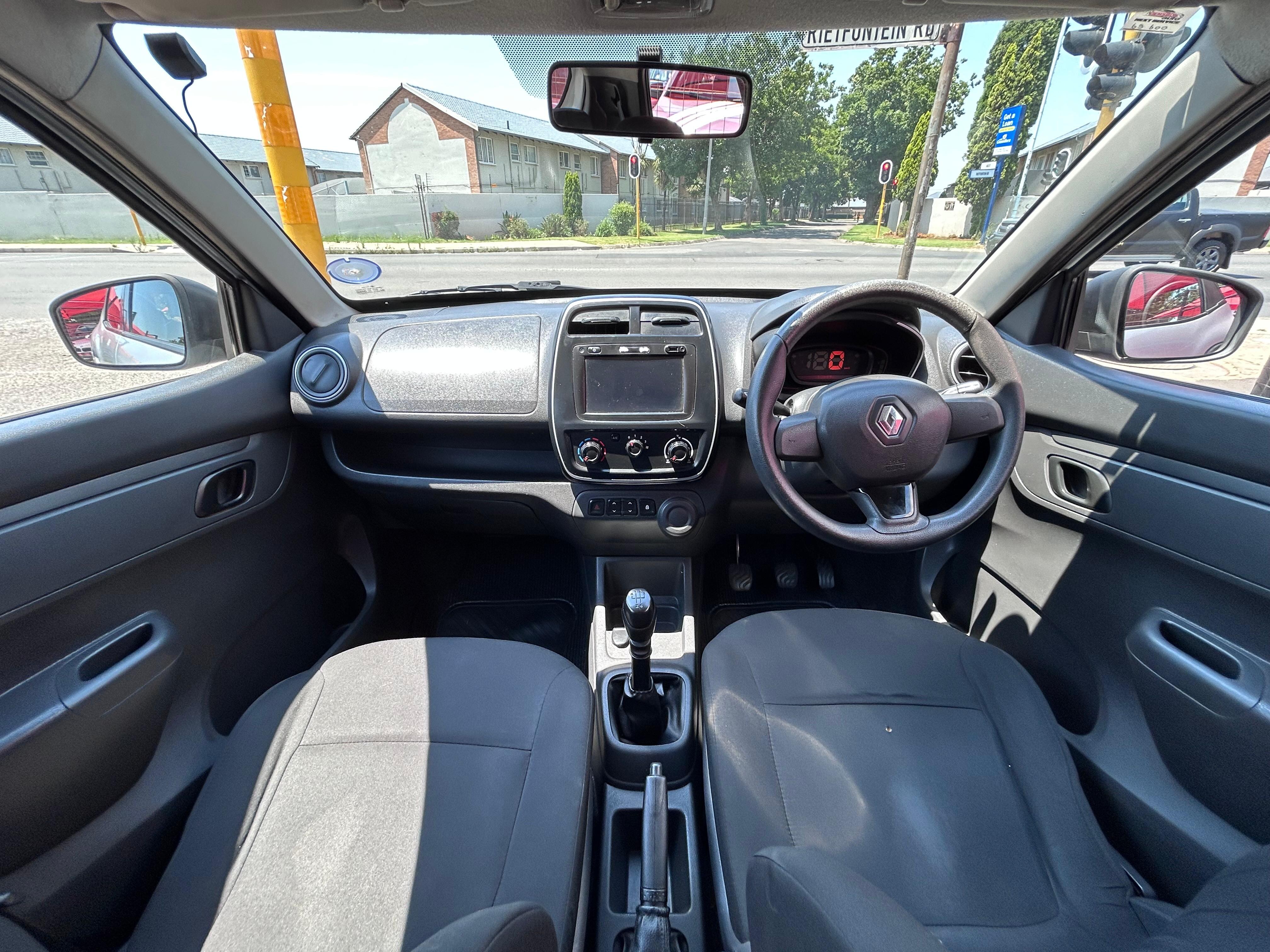 2017 Renault Kwid 1.0 Dynamique thumbnail